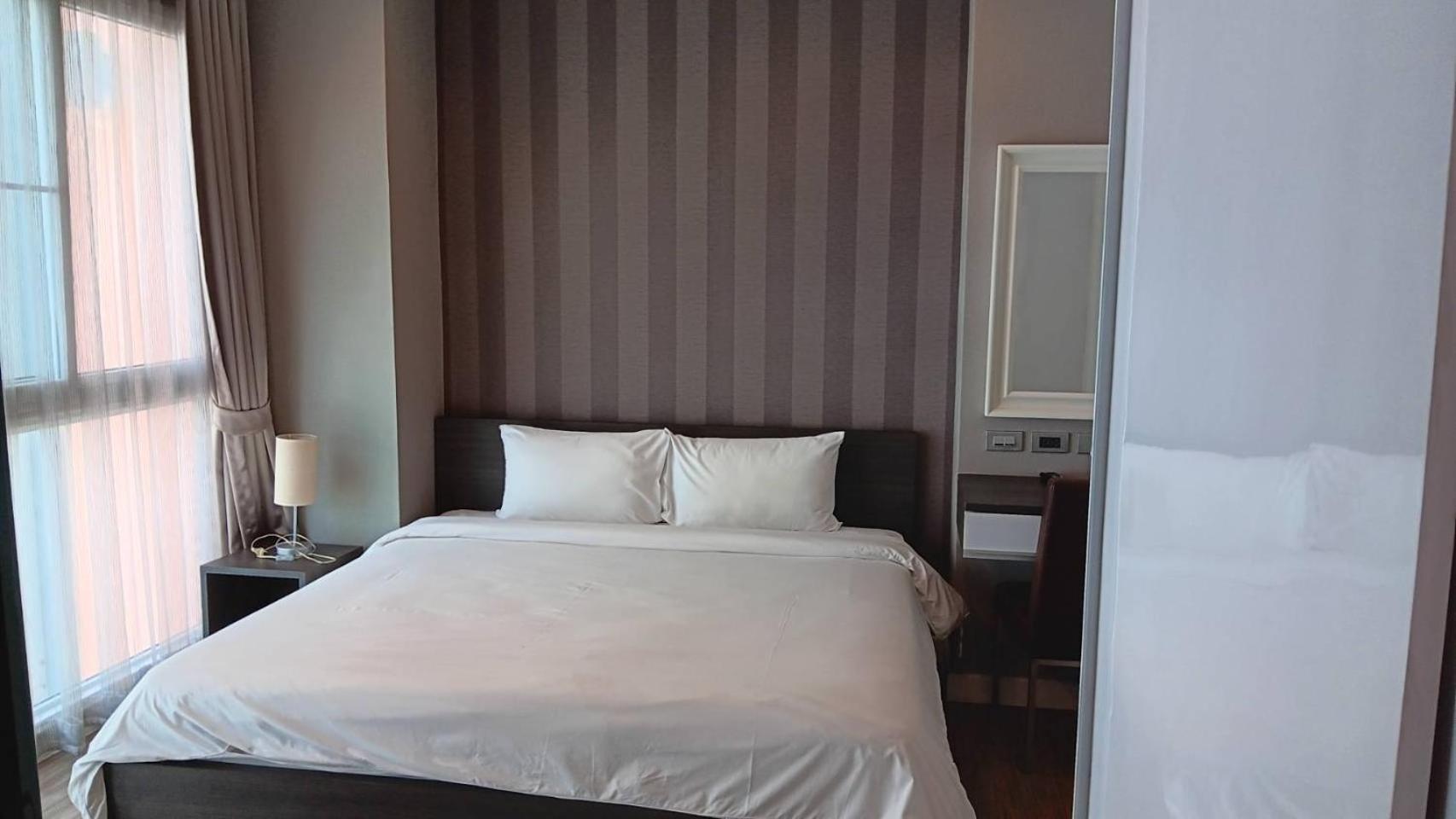 J Residence Thonglor 8 Bangkok Eksteriør billede