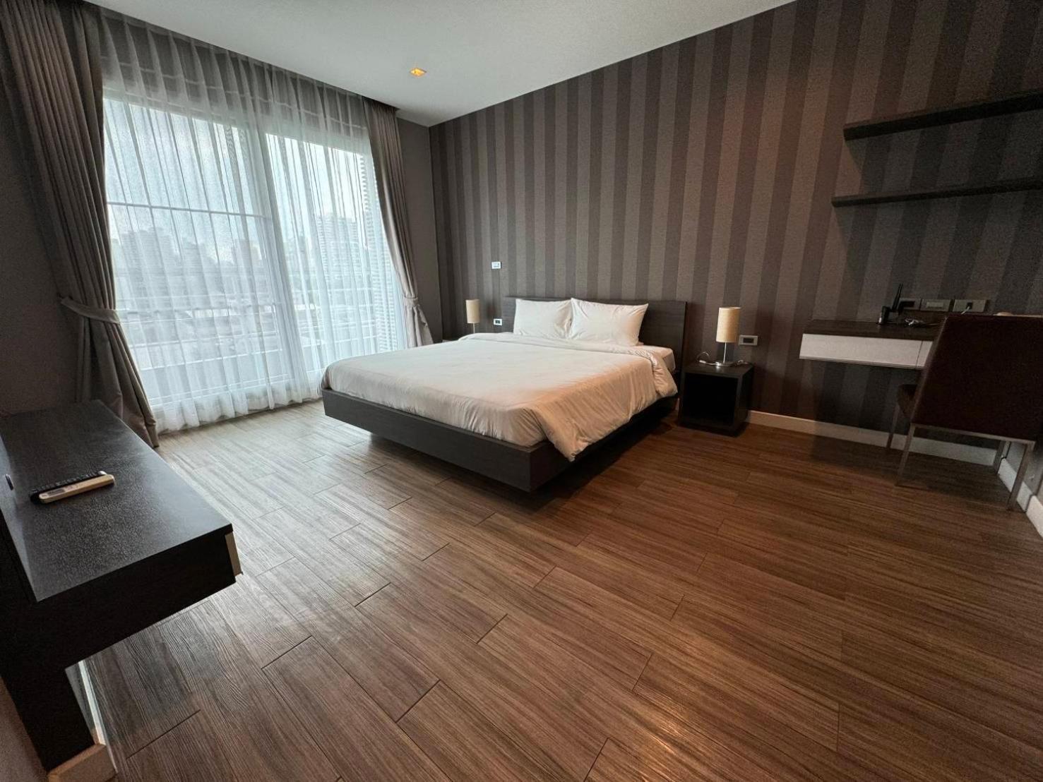 J Residence Thonglor 8 Bangkok Eksteriør billede