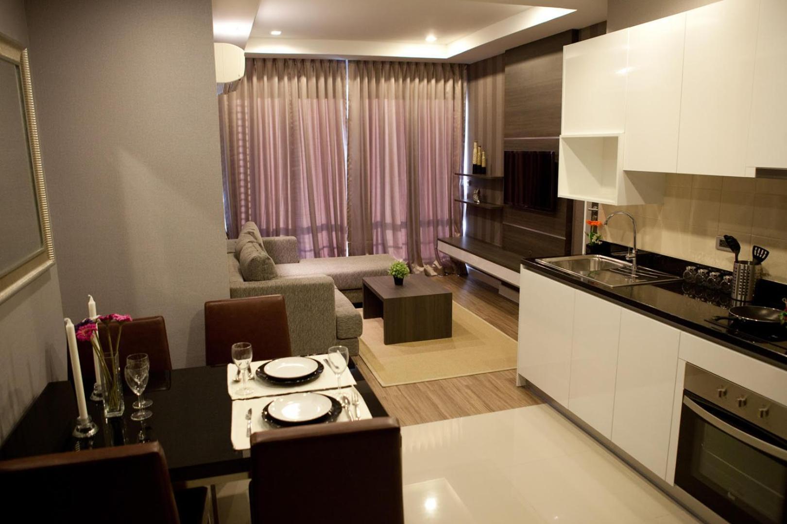 J Residence Thonglor 8 Bangkok Eksteriør billede